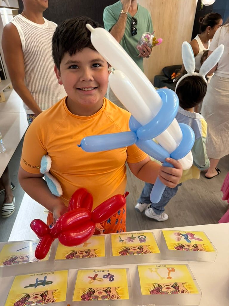 Balloon Twisting Artist Miami | Kids' Party Entertainment | Macarena Party for kids parties in Miami | My Store