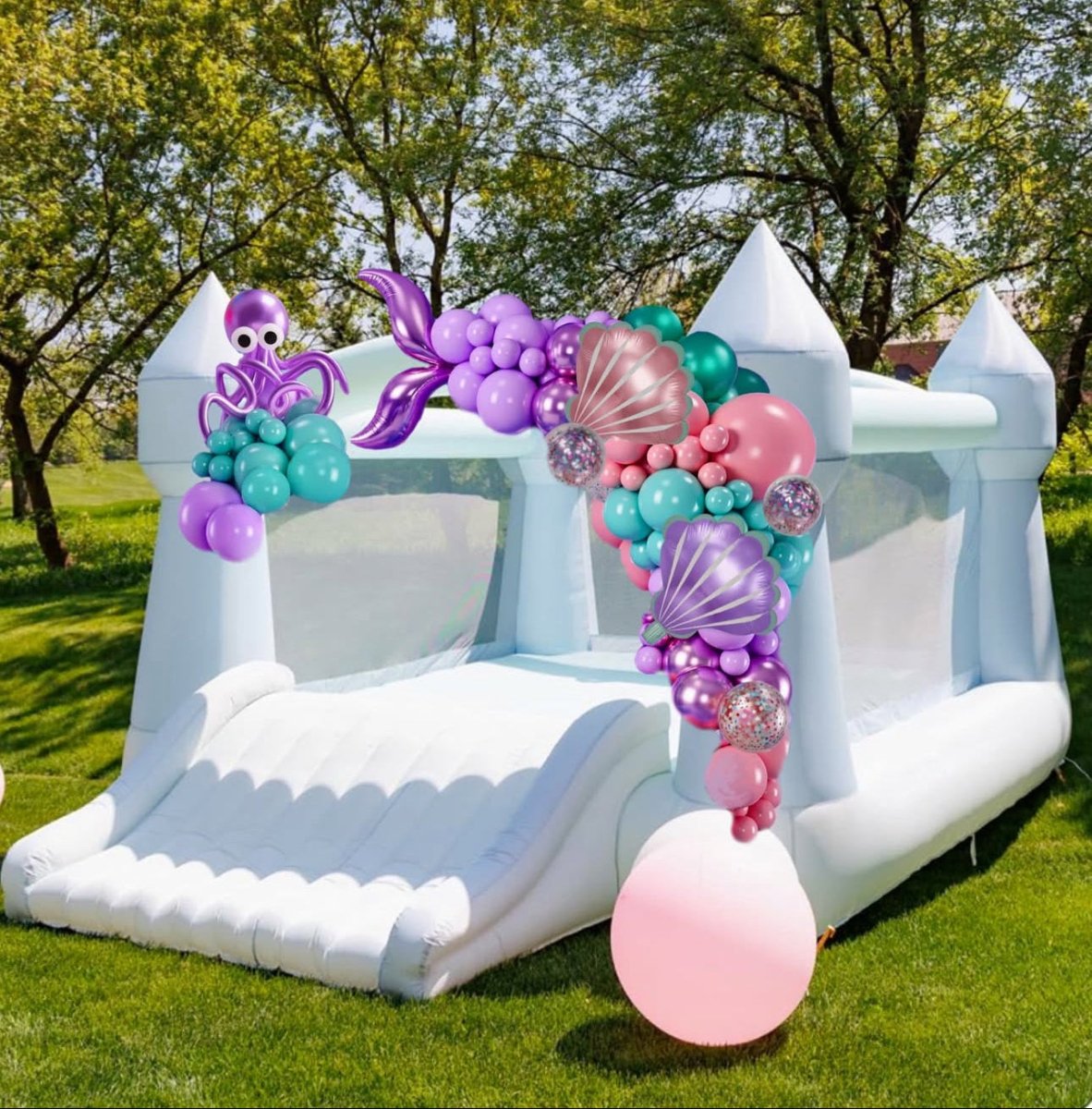 Sky Blue Bounce House with Slide 13x16.5 ft (Up to 10)– Rent in Miami | Macarena Party for kids parties in Miami | Macarena Party